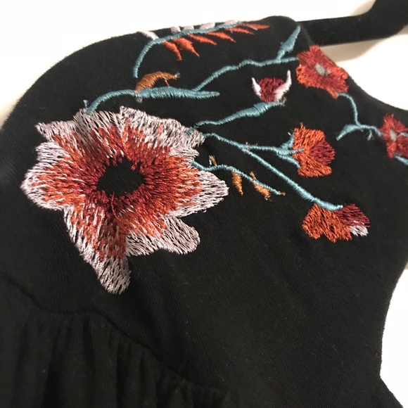 Free People Blouse S Black Floral Embroidery - Picture 3 of 7